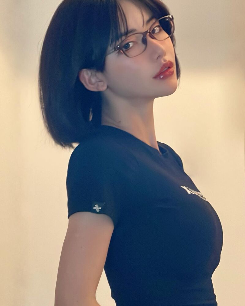 thumb.jpeg-16.jpg