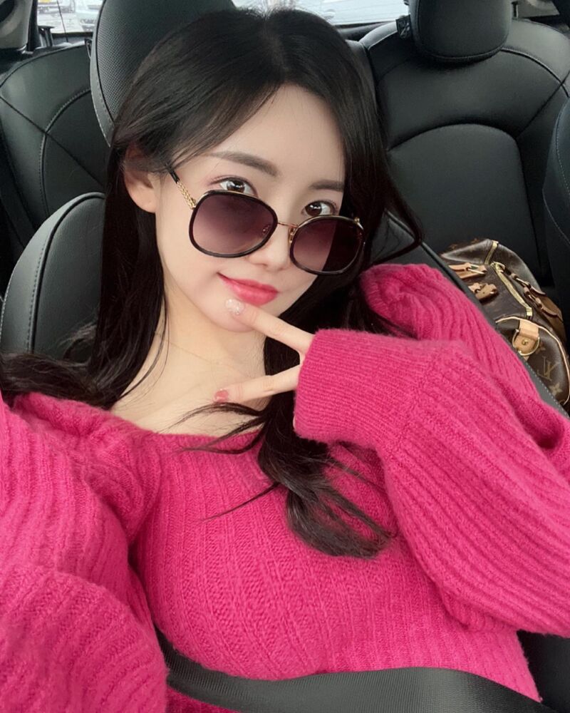 thumb.jpeg-3.jpg