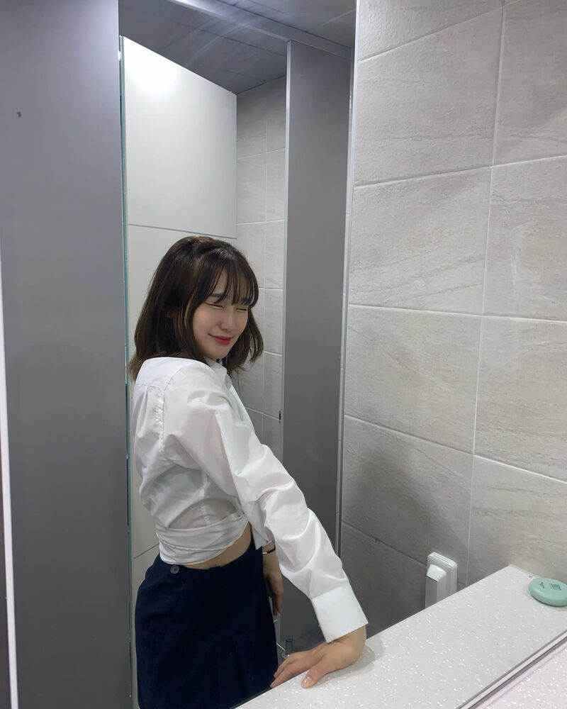 thumb.jpeg-37.jpg