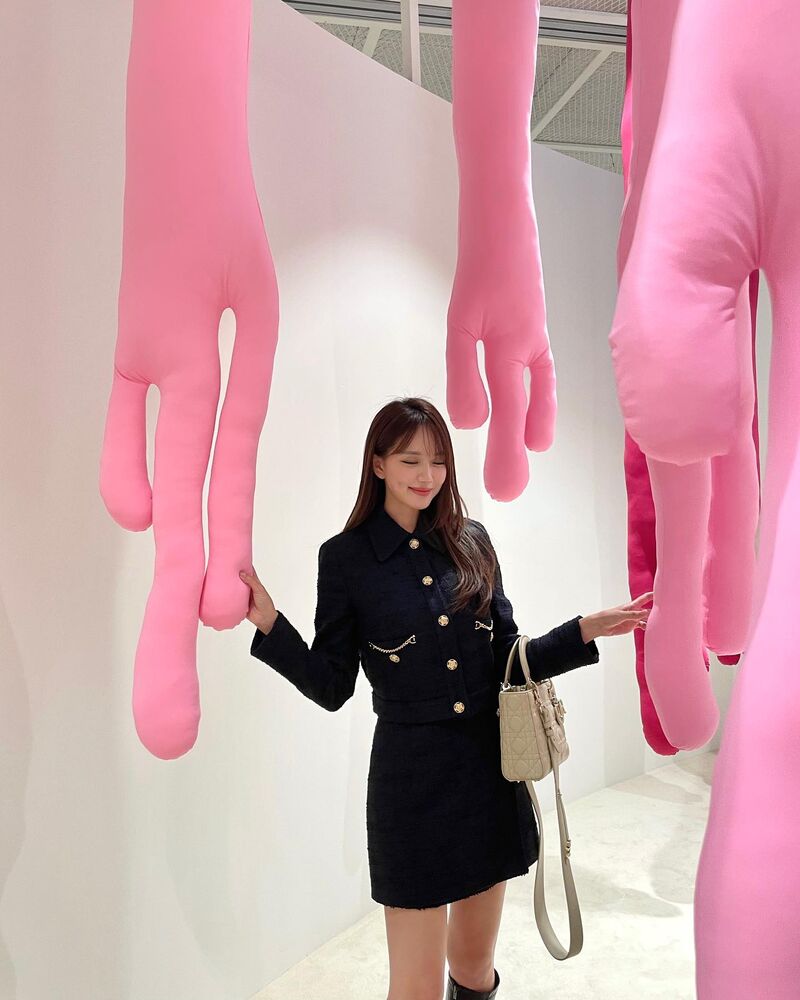 thumb.jpeg-18.jpg