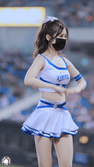 img (8).gif