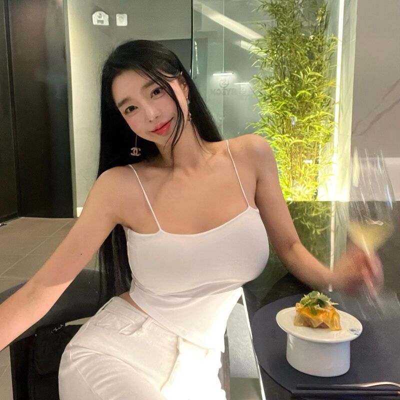 thumb.jpeg-15.jpg